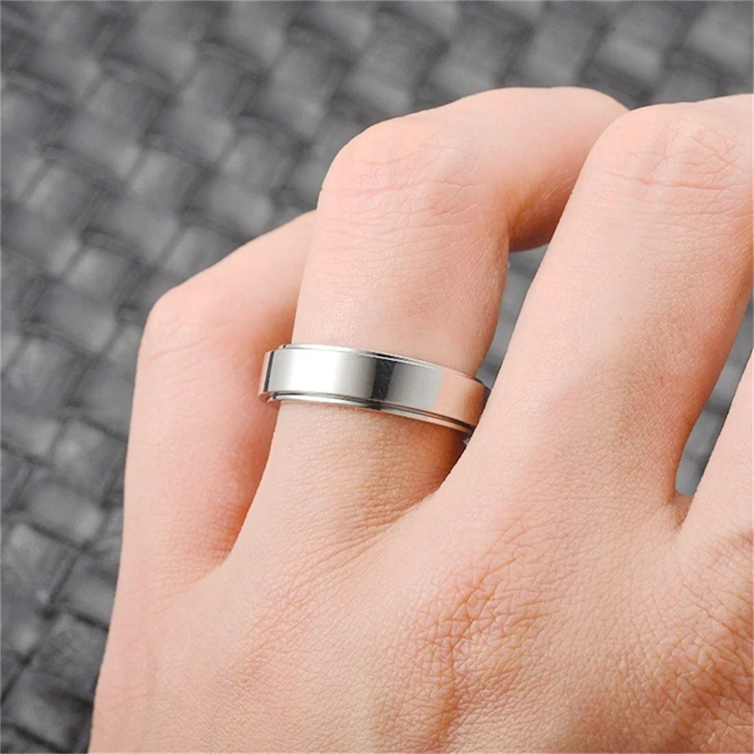 Fidget Spinner Anxiety Ring